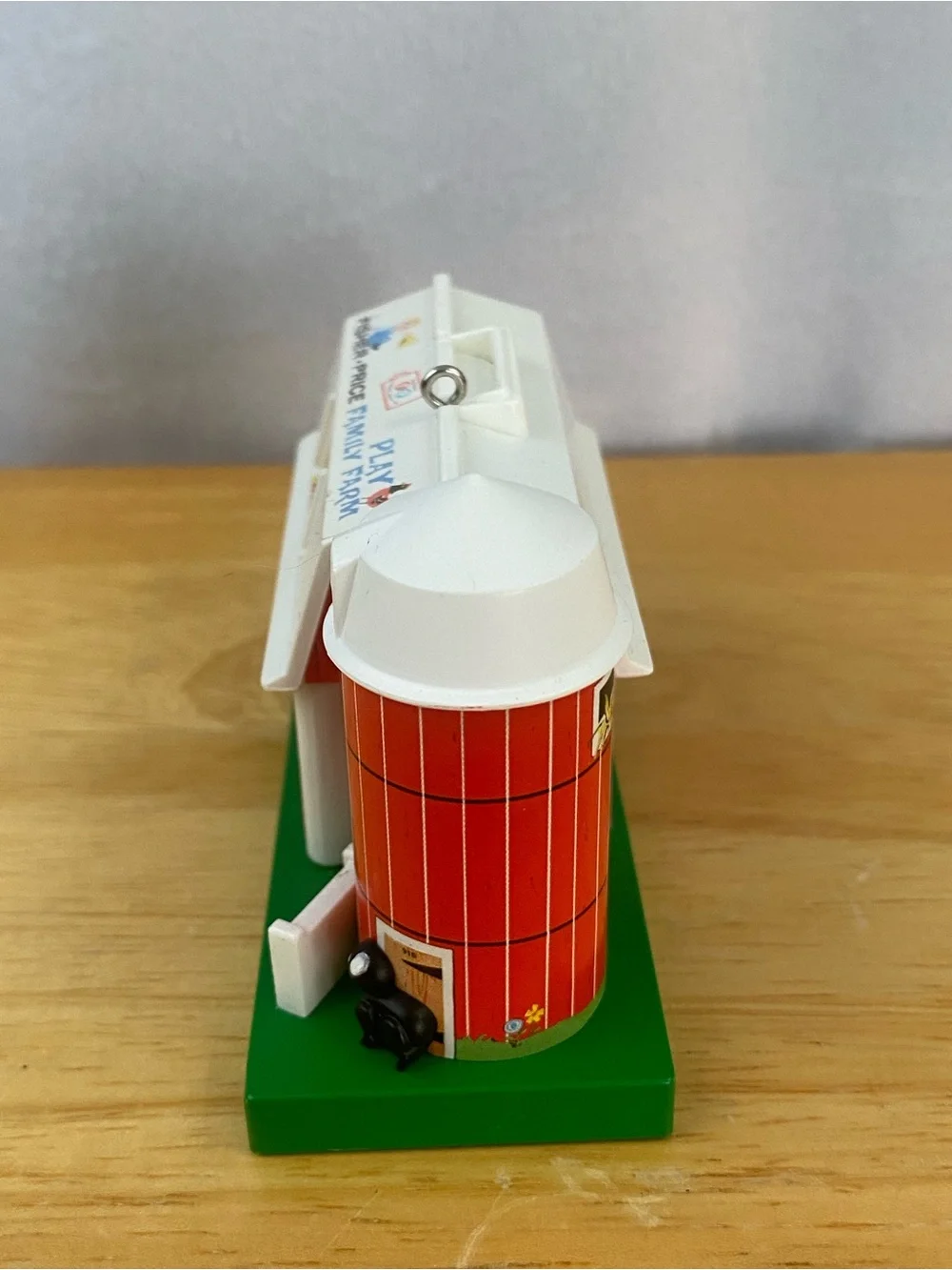 2008 Hallmark Keepsake Fisher-Price Play Family Farm Magic Sound Ornament